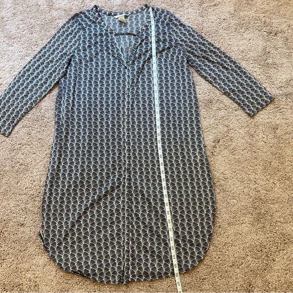 H&M Women’s Dress Half Sleeves Size Small Button Down Black White - Picture 3 of 8